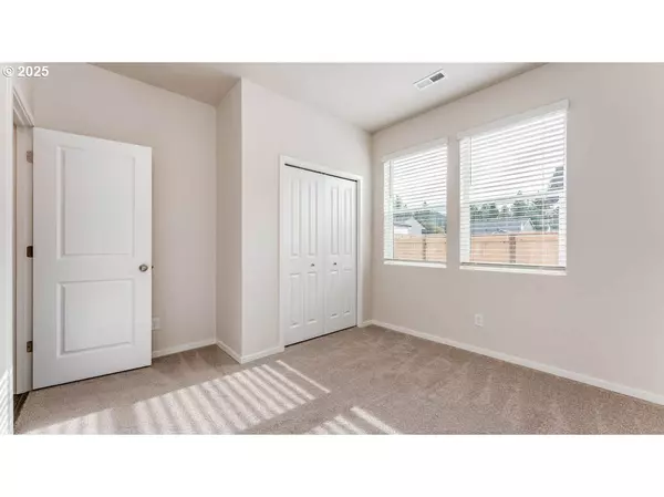 Woodburn, OR 97071,1180 Sparrow ST