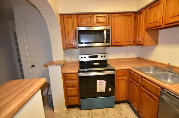 Dallas, TX 75240,13215 Emily Road #2104