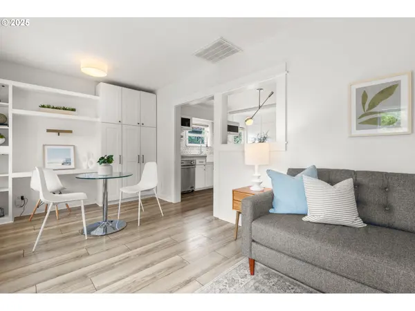 5805 NE SHAVER ST, Portland, OR 97213