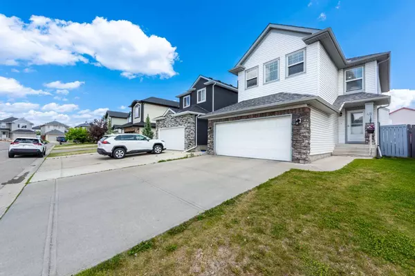 Calgary, AB T3J 4M3,48 Saddlehorn CRES NE