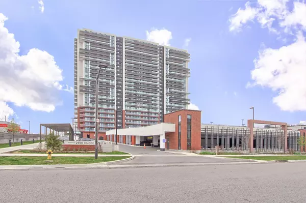 Oshawa, ON L1L 0R5,2550 Simcoe ST N #1413