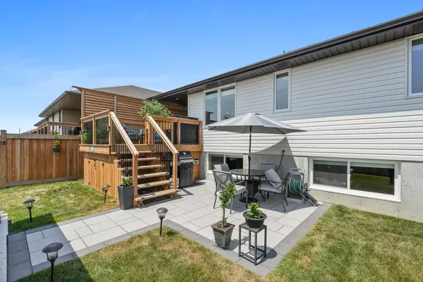 Quinte West, ON K8V 0J1,25 Cedar Park CRES