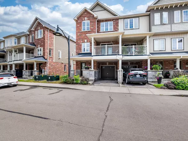 Hamilton, ON L8B 0Y3,54 Nisbet BLVD #12