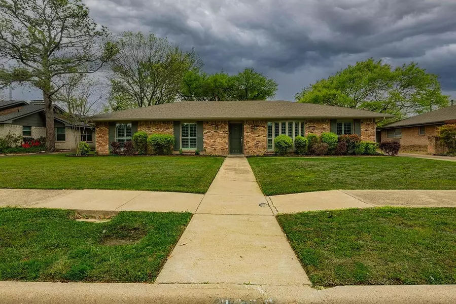 3336 Whitehall Drive, Dallas, TX 75229