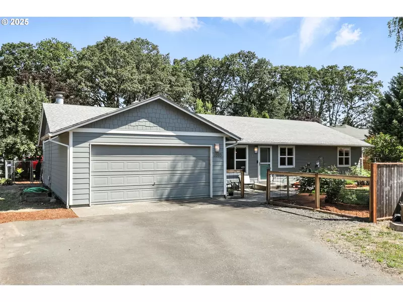 3585 NE BROGDEN ST, Hillsboro, OR 97124