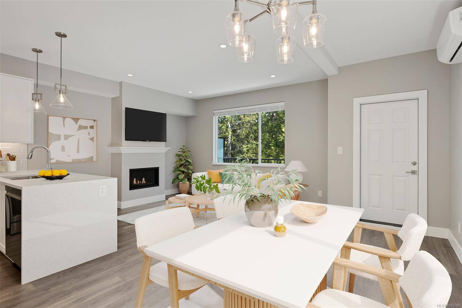 Langford, BC V9B 0X3,232 Lone Oak Pl