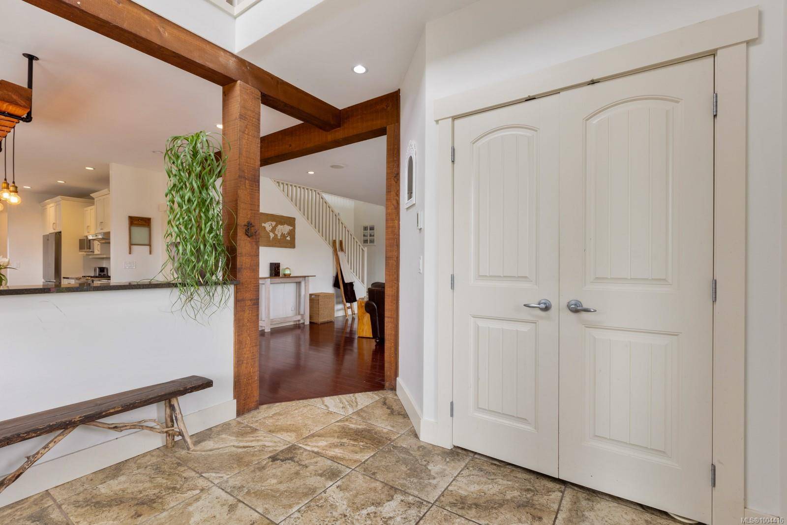 Cumberland, BC V0R 1S0,2673 Kendal Ave