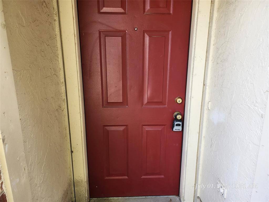 Burleson, TX 76028,429 SW Thomas Street SW #C
