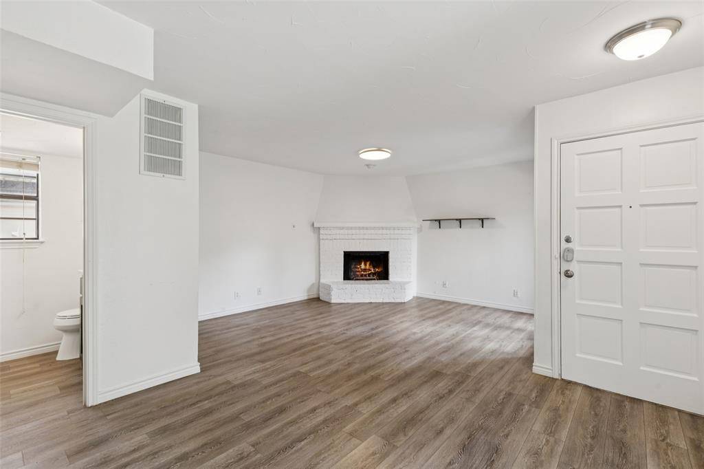 Dallas, TX 75206,5200 Martel Avenue #36A