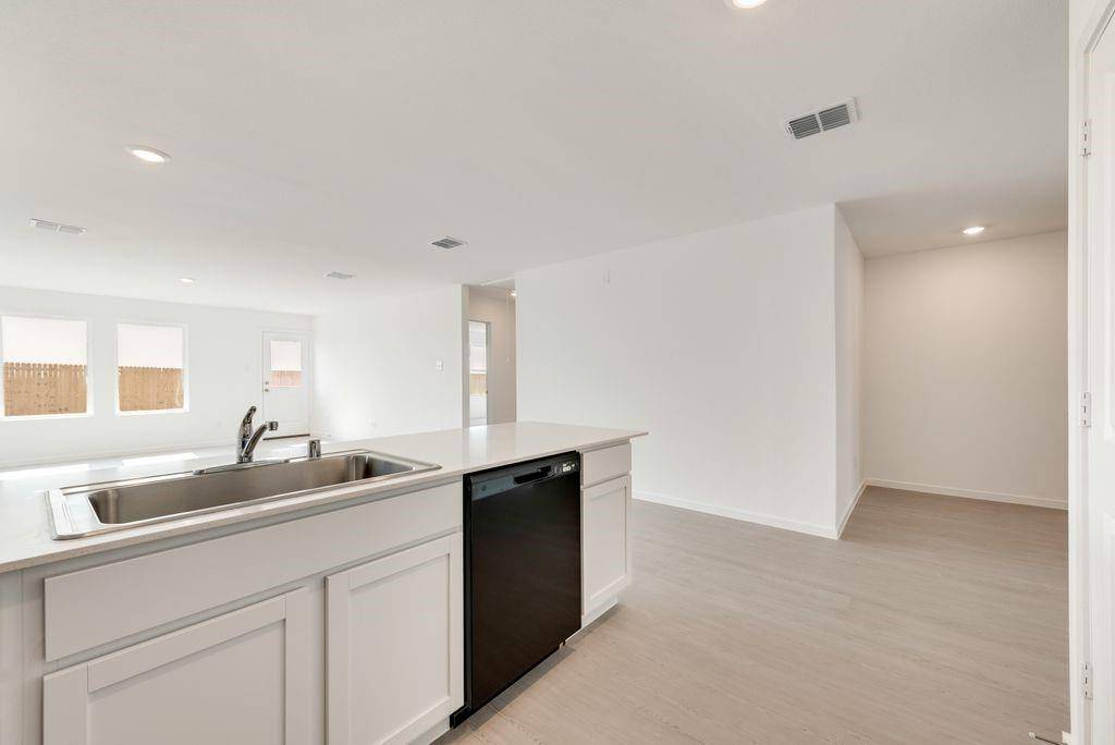 Fort Worth, TX 76179,4936 Ivory Knoll Road