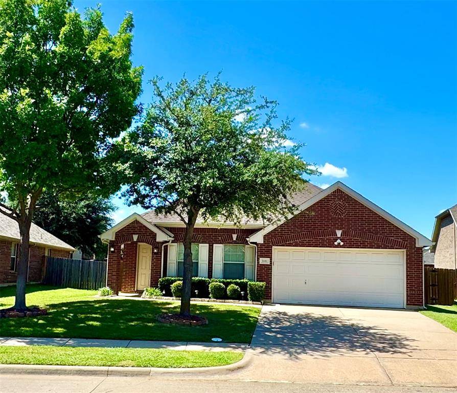 5451 Childress Drive, Grand Prairie, TX 75052