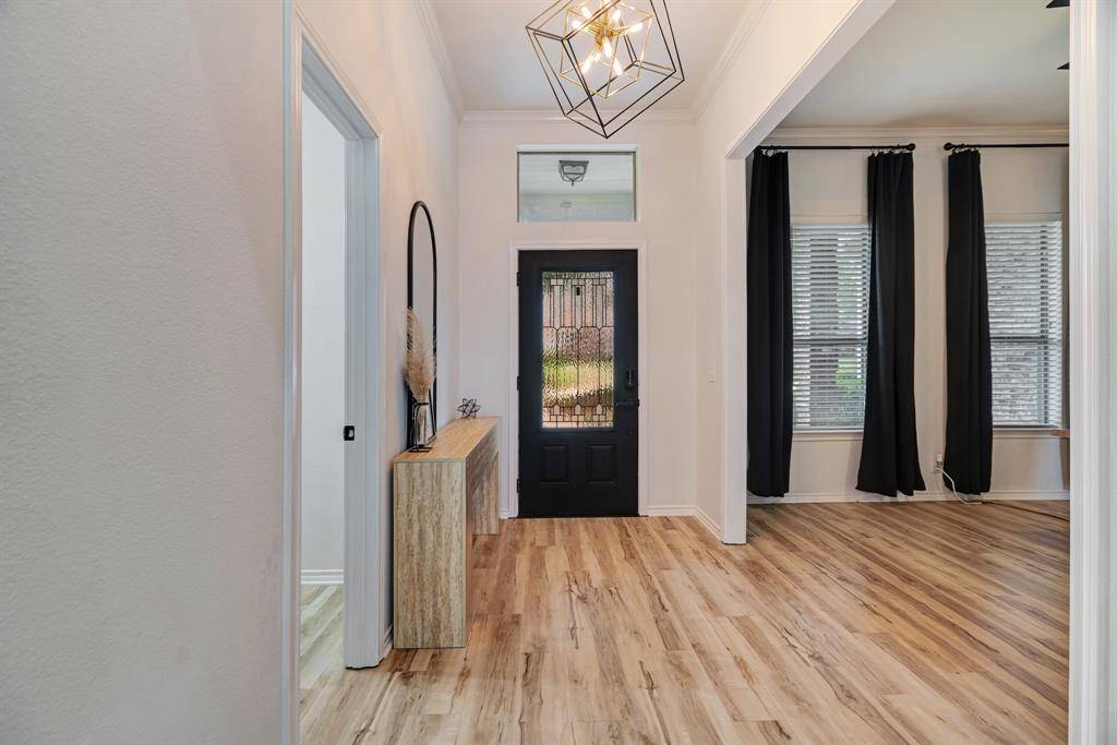Reno, TX 75462,555 MICHELE LANE