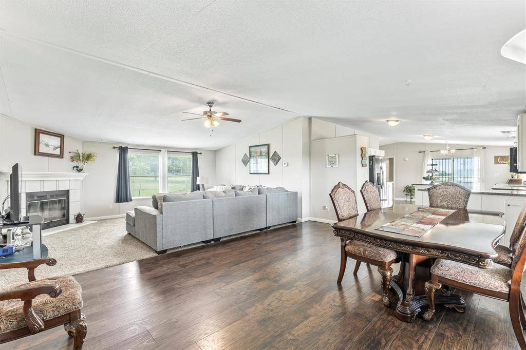 Lone Oak, TX 75453,2964 Fm 2649