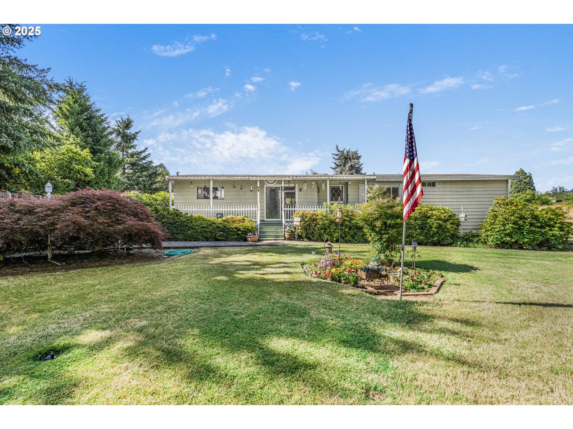 Creswell, OR 97426,83062 DALE KUNI RD