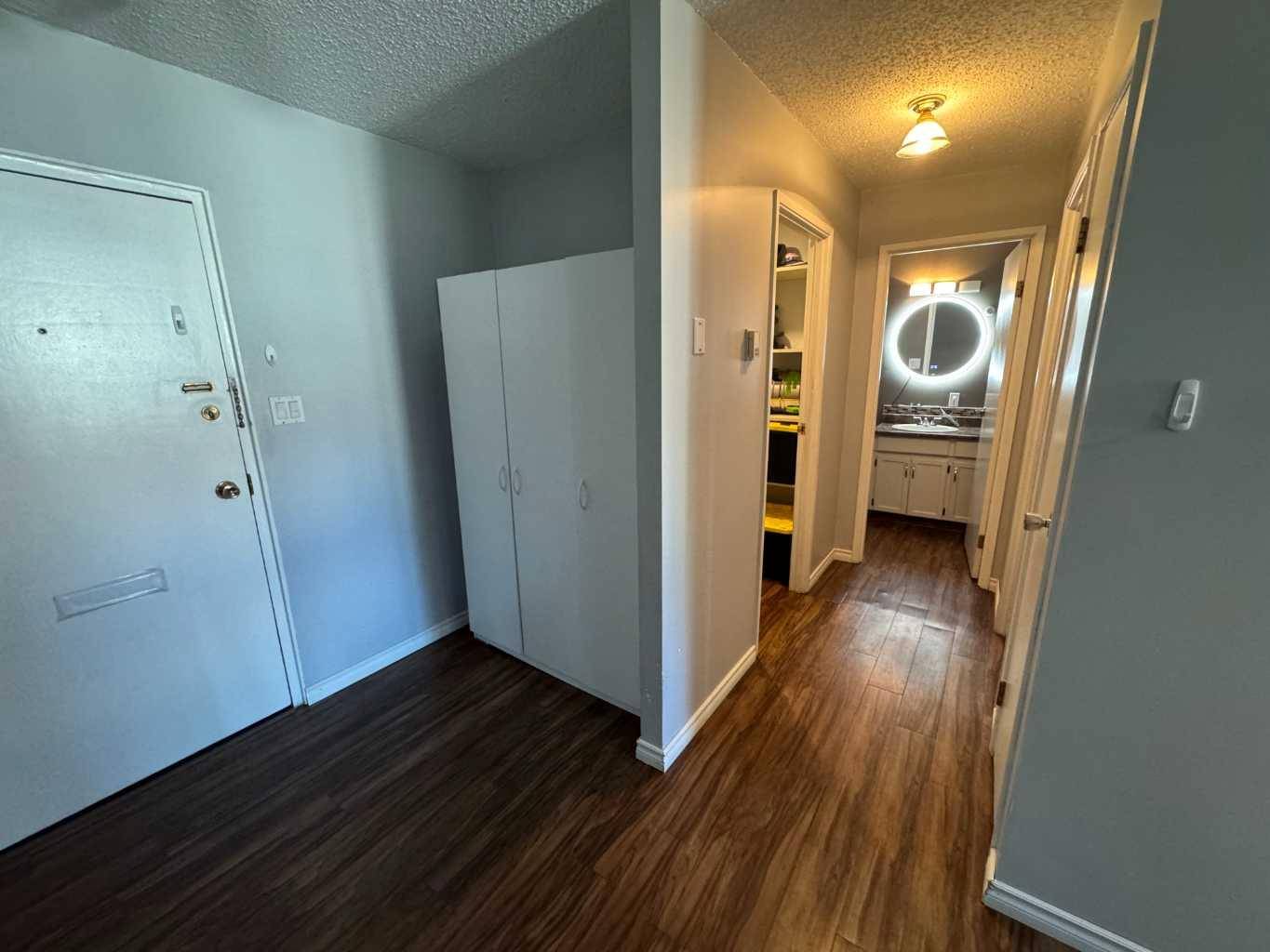 Grande Prairie, AB T8V5G8,10230 106 AVE #104