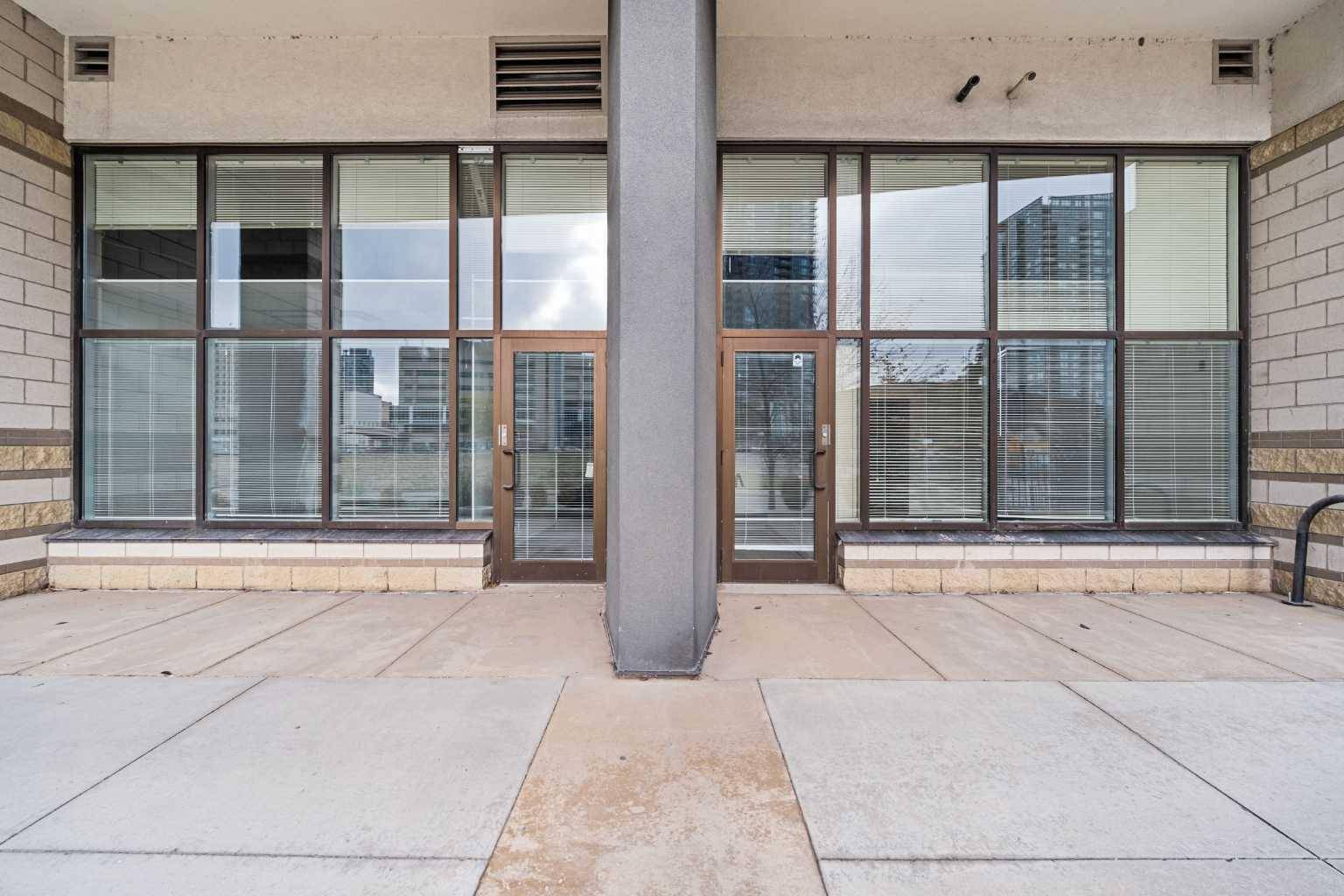 346 4 AVE Southeast, Calgary, AB T2G 1C9