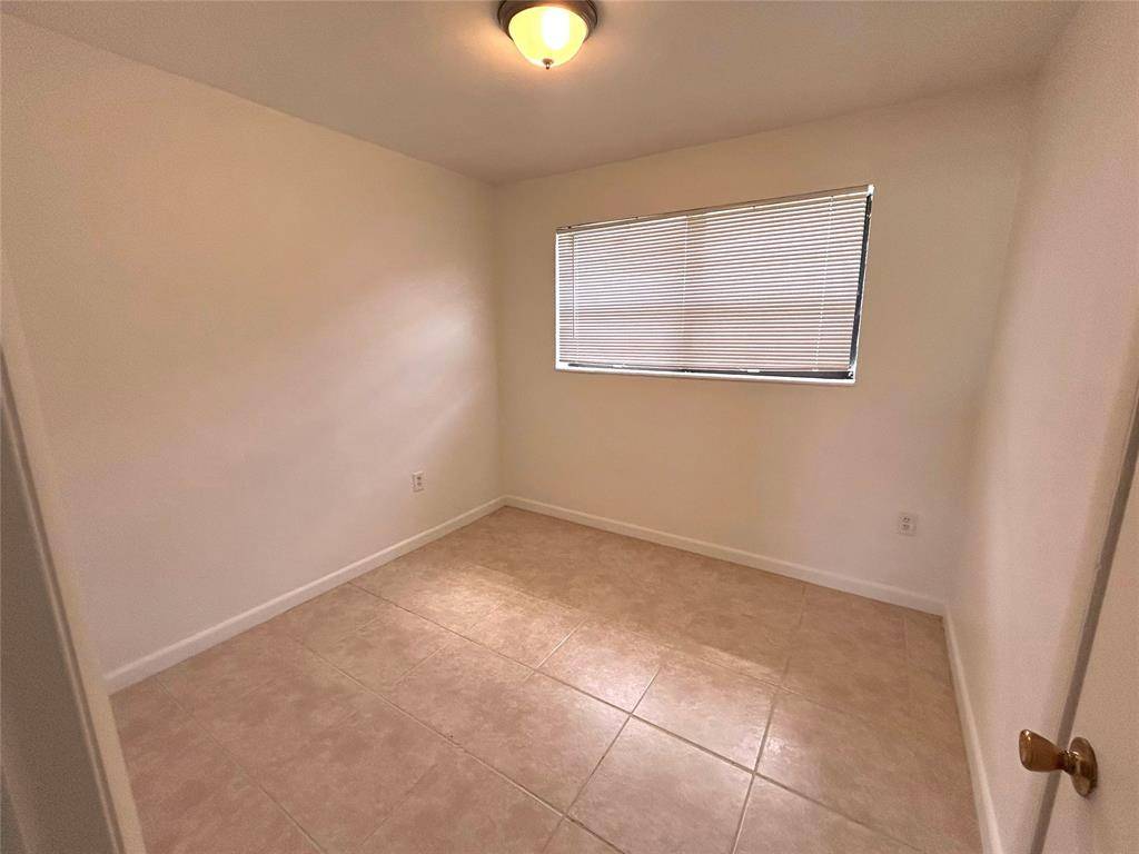 Miami, FL 33147,1865 NW 69th Ter