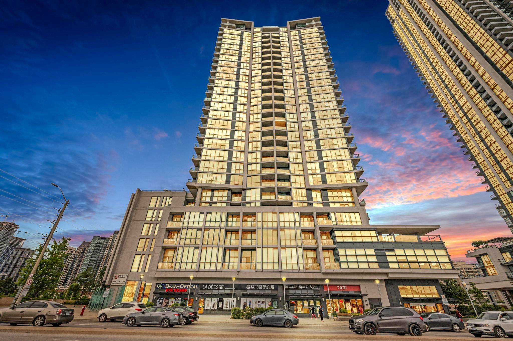 Mississauga, ON L5B 0H8,3985 Grand Park DR #2010