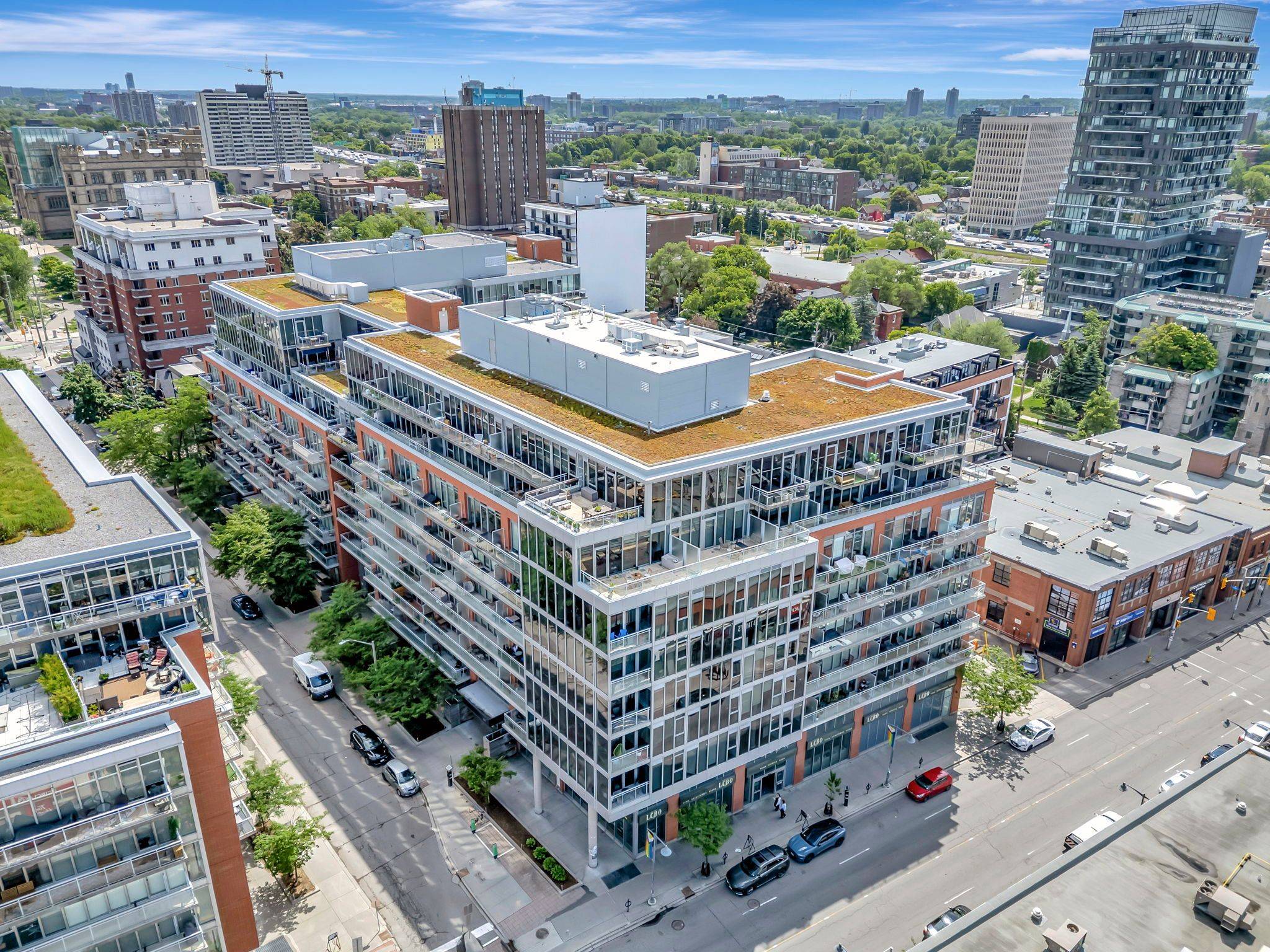 360 Mcleod ST #503,  Ottawa Centre,  ON K2P 1A9