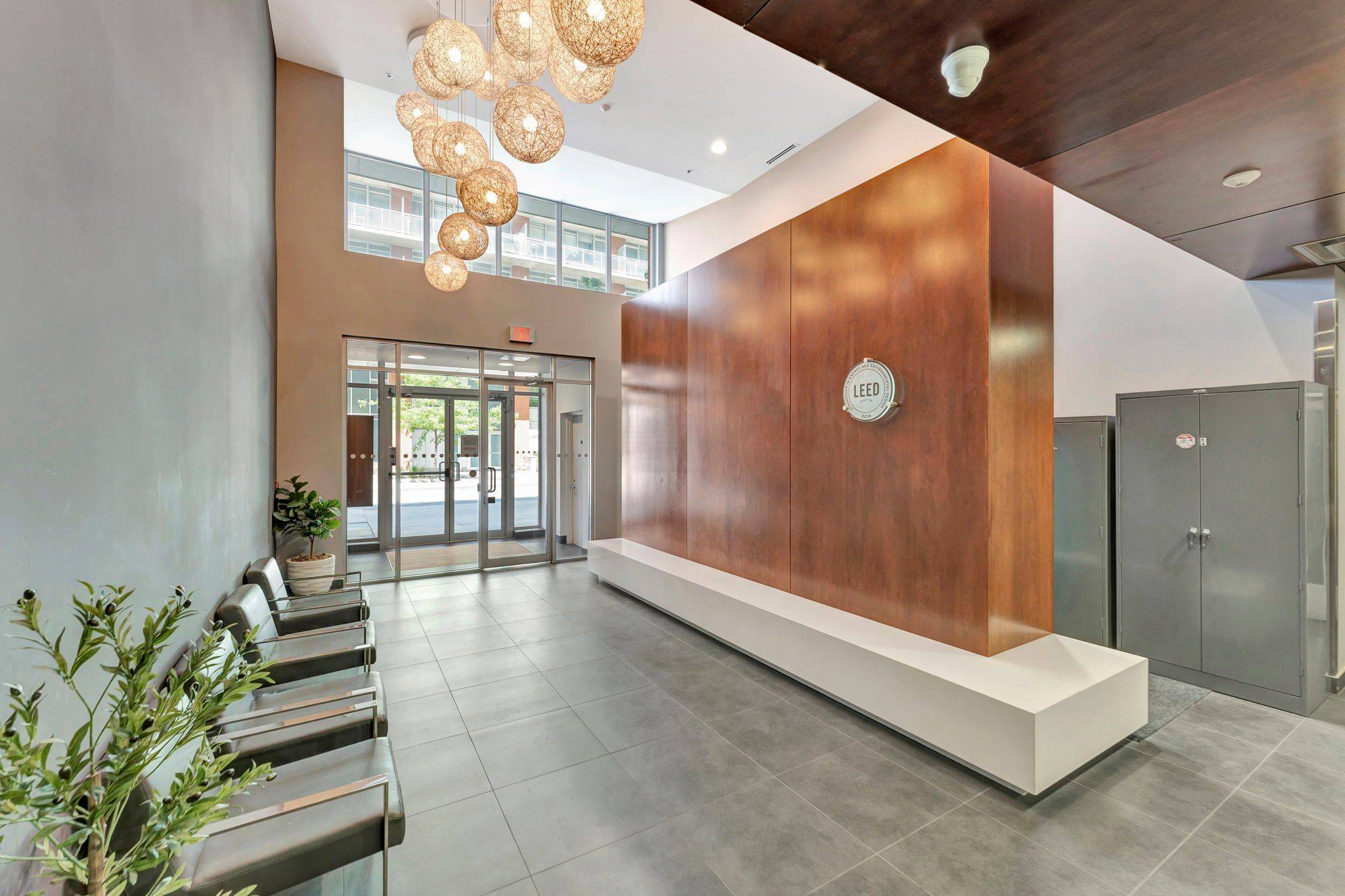 Ottawa Centre, ON K2P 1A9,360 Mcleod ST #503