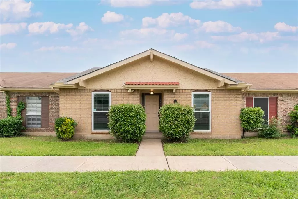 Grand Prairie, TX 75052,88 E Mountain Creek Drive