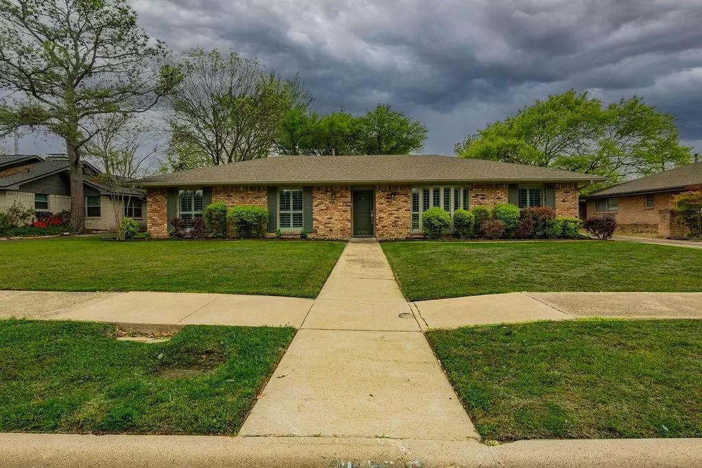 Dallas, TX 75229,3336 Whitehall Drive