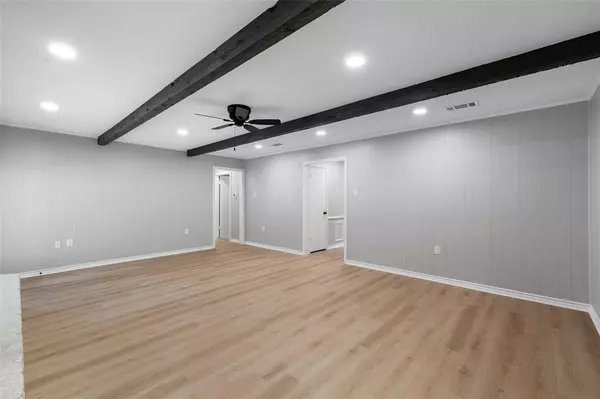 Woodway, TX 76712,809 Ivy Ann
