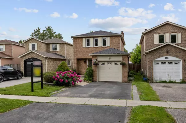 80 Chatfield DR, Ajax, ON L1T 2J9