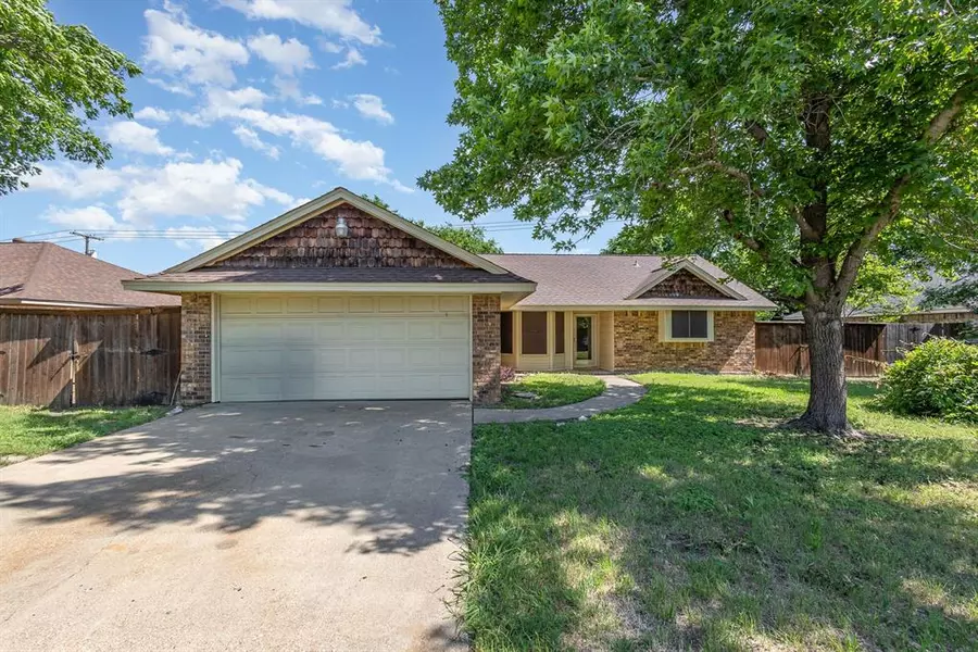 122 Big Bend Boulevard, Waxahachie, TX 75165