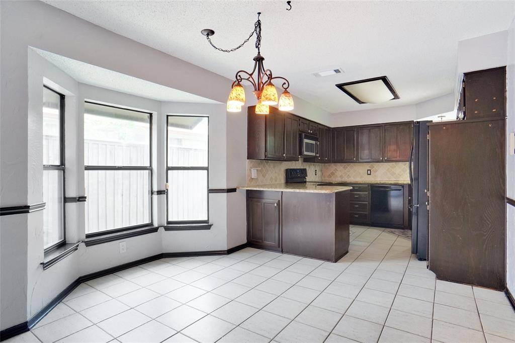 North Richland Hills, TX 76182,7440 Meadowview Terrace
