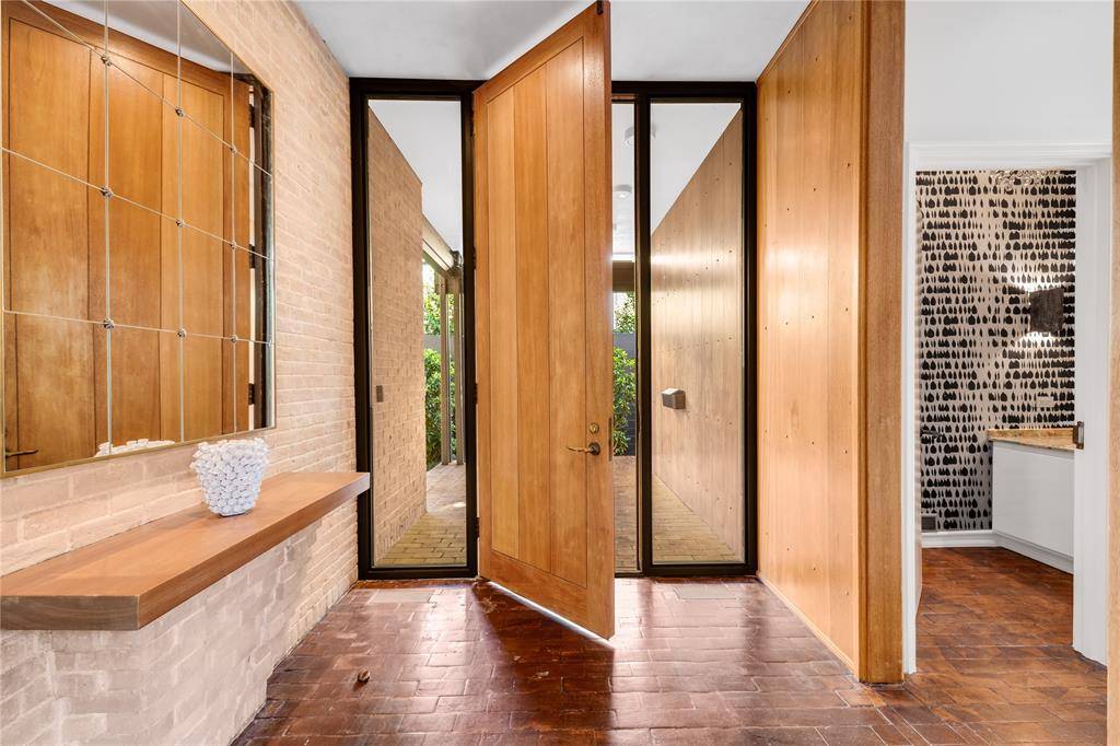 Highland Park, TX 75205,3717 Maplewood Avenue