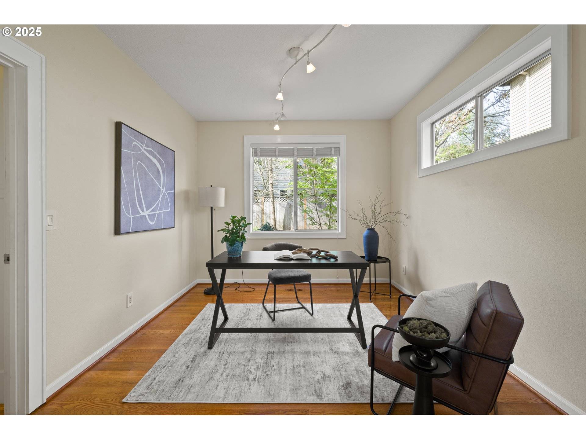 Lake Oswego, OR 97035,5153 GREENSBOROUGH CT