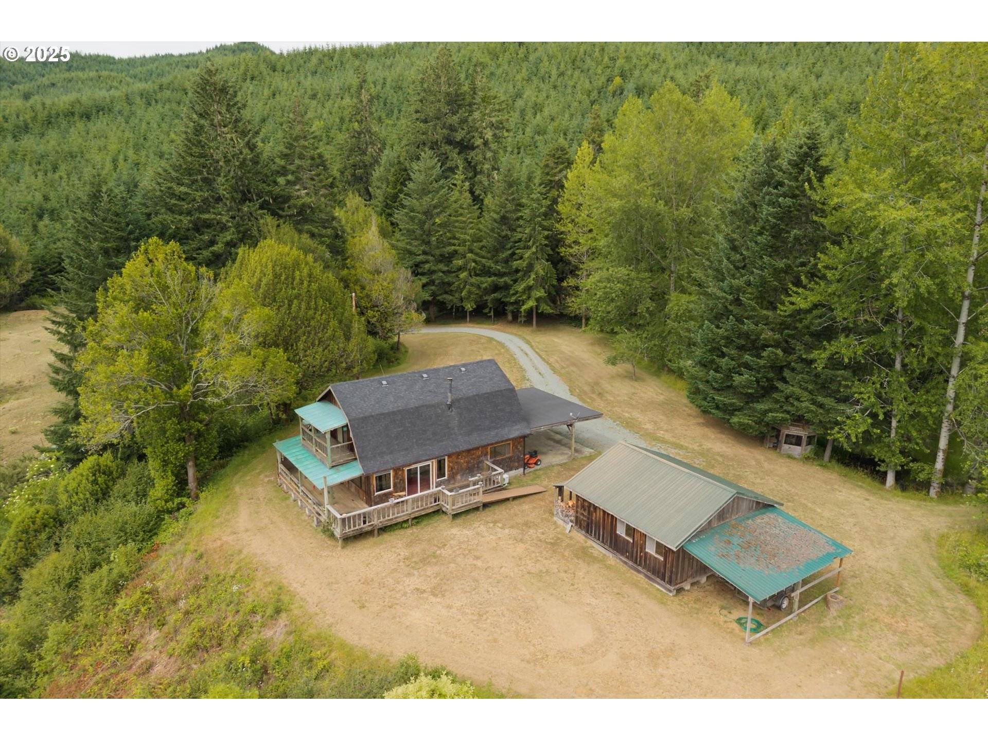 Myrtle Point, OR 97458,51372 OLD BROADBENT RD