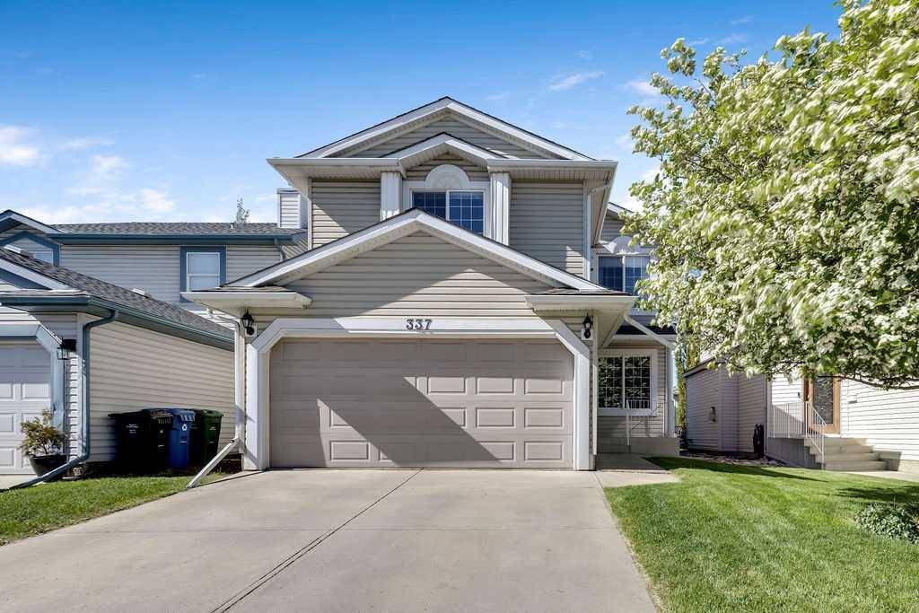 337 Douglas Ridge CIR SE, Calgary, AB T2Z 3H7