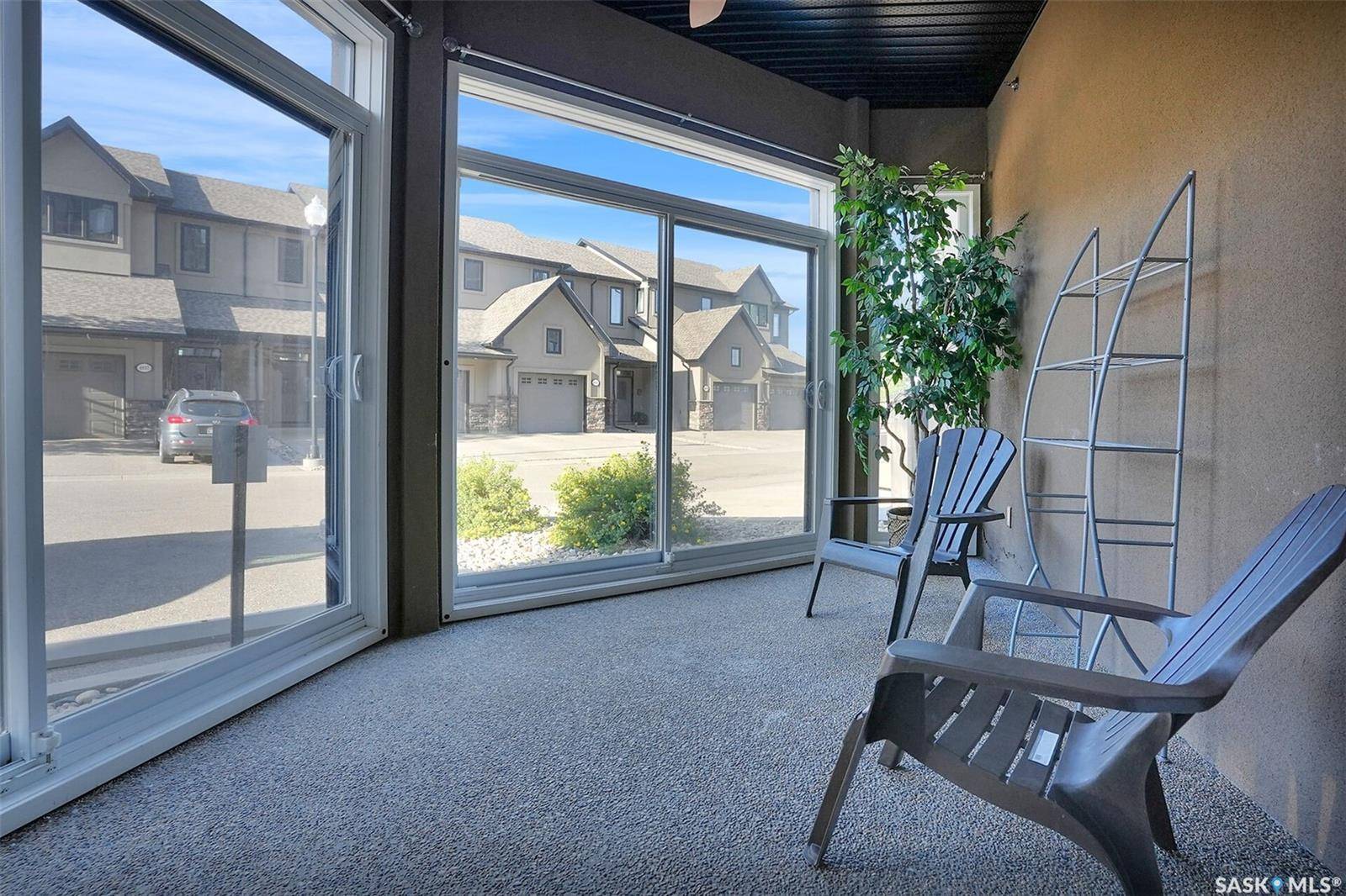 Regina, SK S4W 0E1,4891 Trinity LANE #104