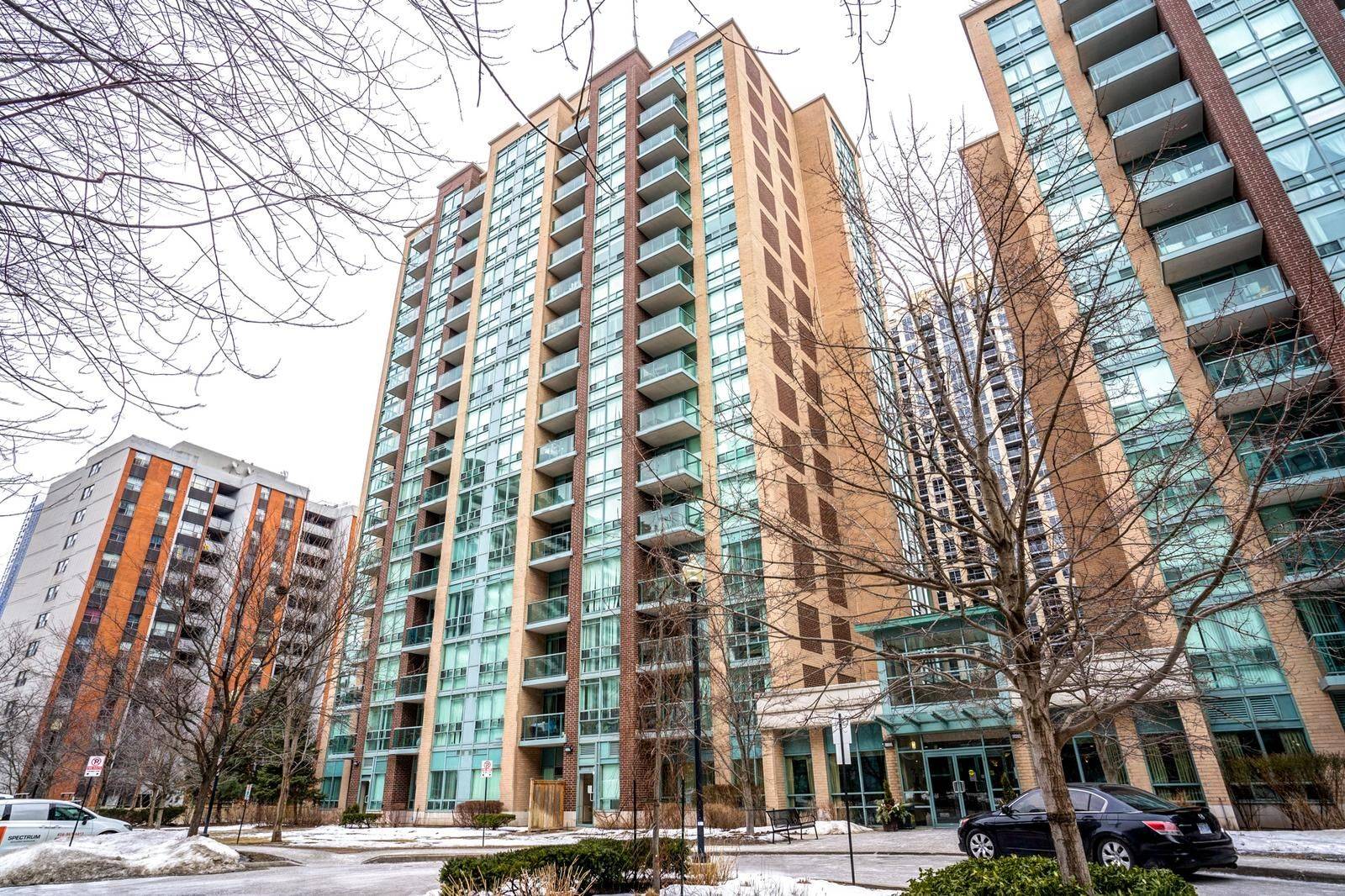 Toronto W08, ON M9A 0A4,7 Michael Power PL #1503