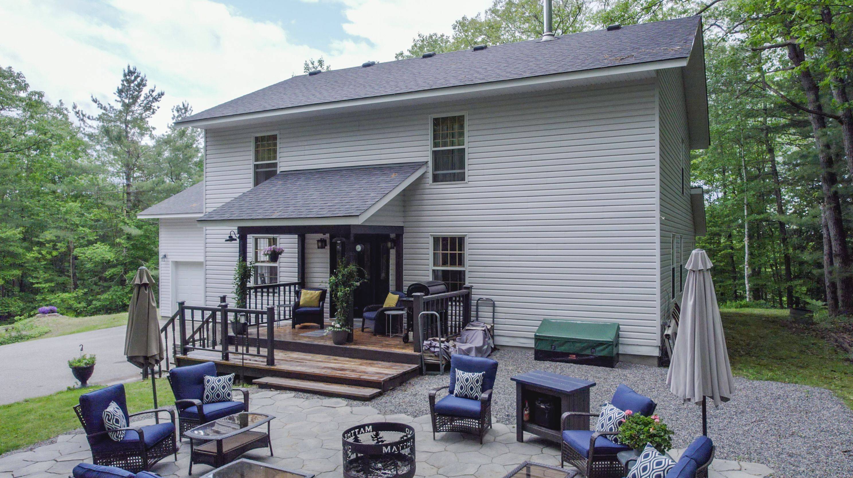 Bracebridge, ON P1L 1W9,1411 Cedar LN