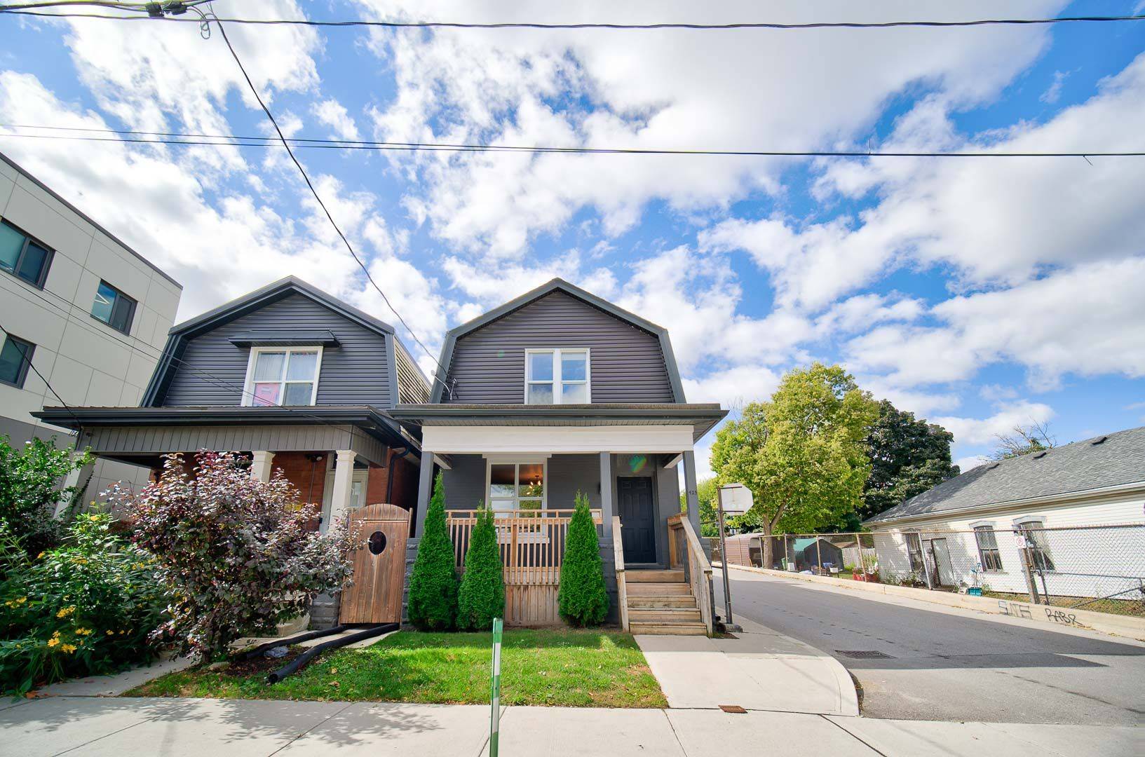 425 ENGLISH ST, London East, ON N5W 3T4