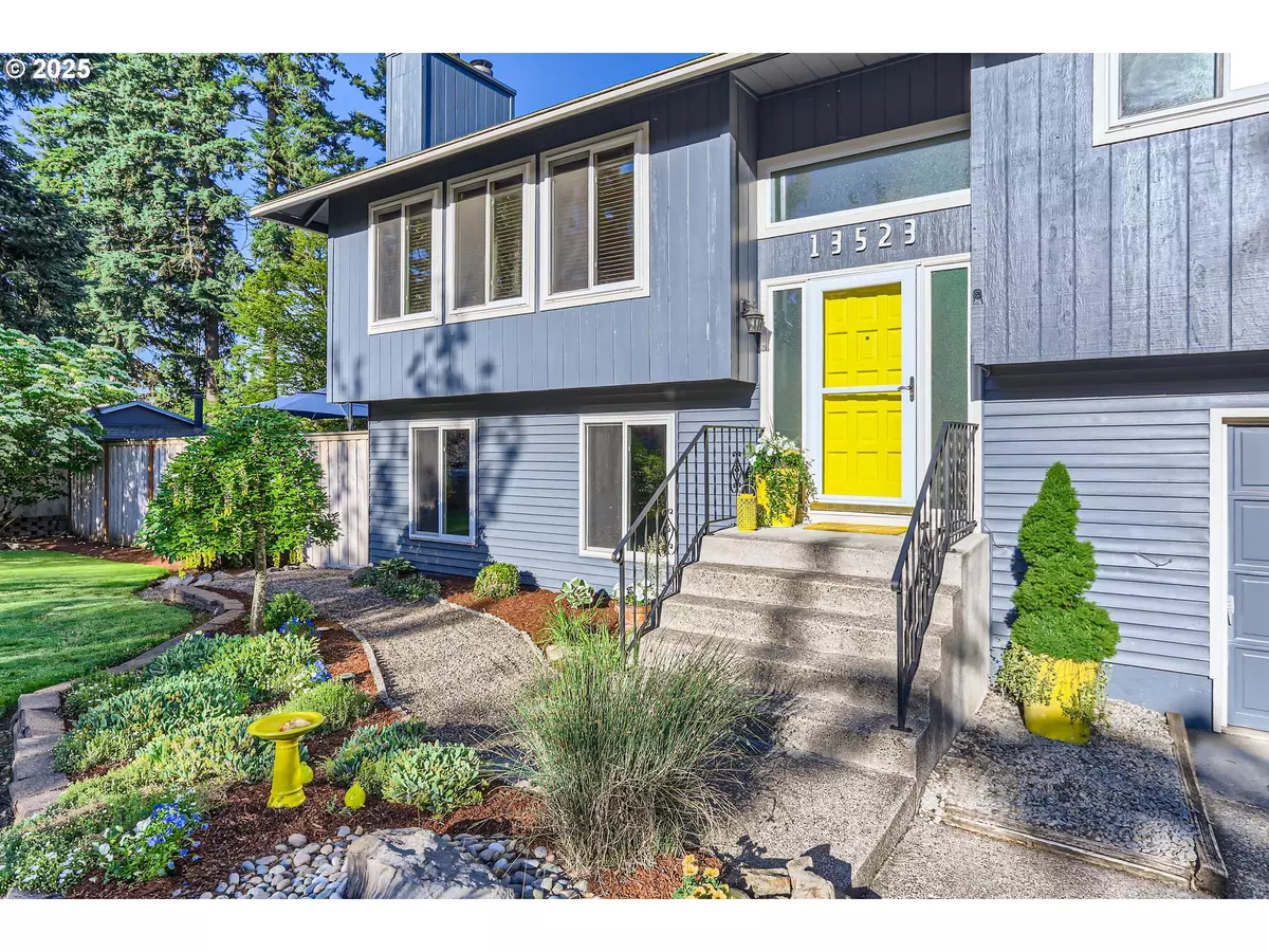 Milwaukie, OR 97222,13523 SE MAPLE LN