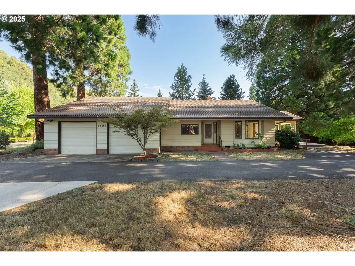 Roseburg, OR 97471,1525 KENDALL ST