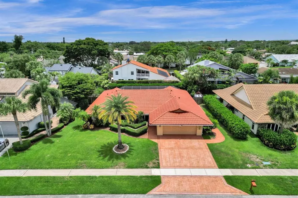 Boca Raton, FL 33486,1398 SW 2nd St