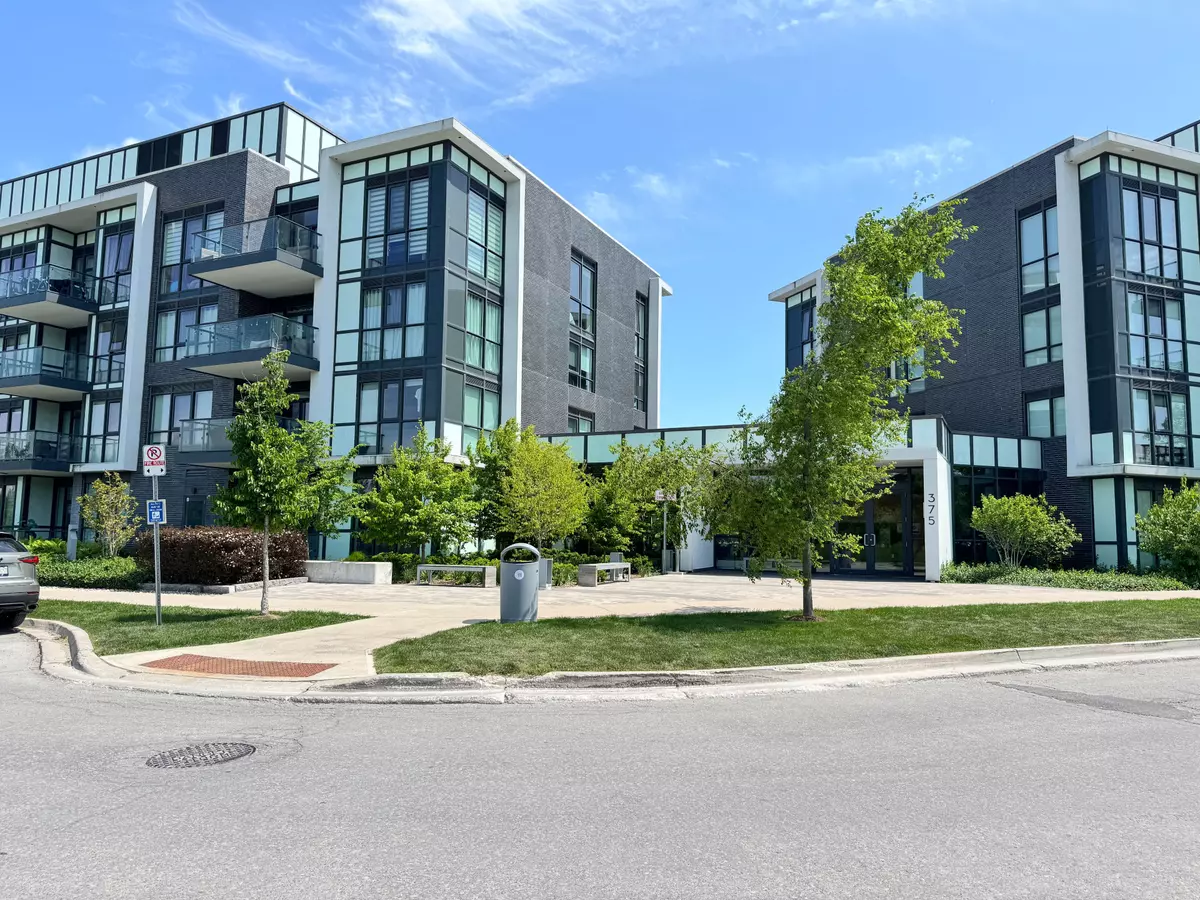Innisfil, ON L9S 0N9,375 SEA RAY AVE AVE #424
