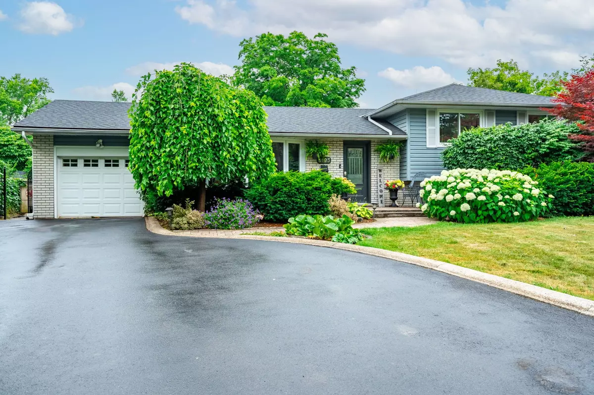 Burlington, ON L7L 3P9,5195 Cedarbook CRES