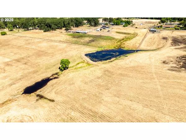 Roseburg, OR 97471,0 QUAIL LN
