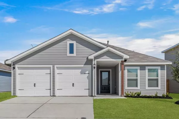 925 Burlington Avenue, Fort Worth, TX 76108