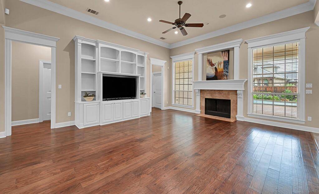 Waco, TX 76712,202 Edinburgh Lane
