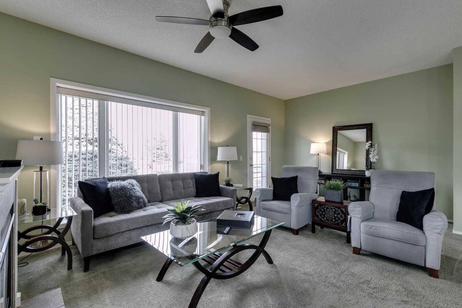 Calgary, AB T2Y 4C5,292 Shannon Estates TER SW