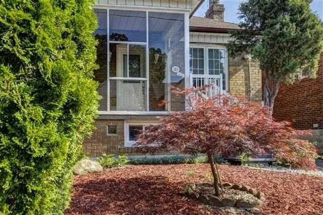 183 Livingstone AVE W #Upper Level, Toronto W04, ON M6E 2L9