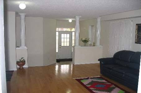 Mississauga, ON L5M 7X4,5053 Dubonet DR