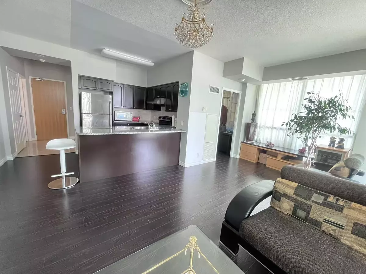 Toronto E09, ON M1H 0A1,68 Grangeway AVE #2105